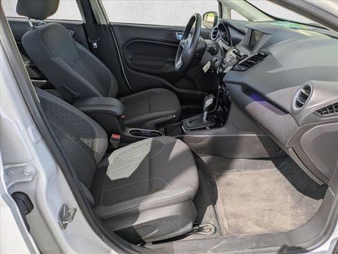 Used 2014 Ford Fiesta SE w/ Equipment Group 201A FWD image 20