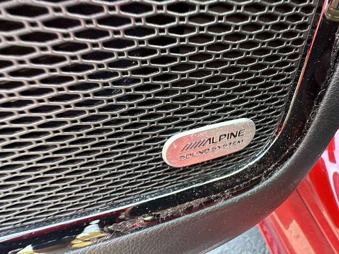 Used 2024 Jeep Compass Limited image 15