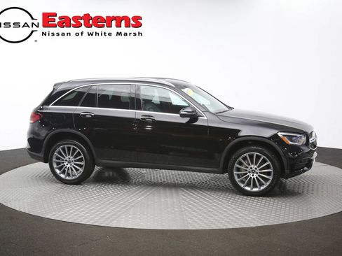 Used 2022 Mercedes-Benz GLC 300 4MATIC w/ AMG Line image 48