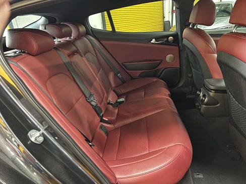 Used 2022 Kia Stinger GT-Line w/ Sun & Sound Package image 17