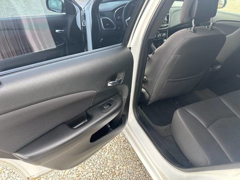 Used 2013 Chrysler 200 Touring w/ S Exterior Appearance Pkg image 10