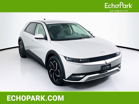 Used 2024 Hyundai Ioniq 5 SEL RWD image 1