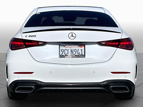 Used 2022 Mercedes-Benz C 300 Sedan image 4