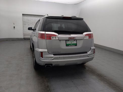 Used 2017 GMC Terrain Denali image 6