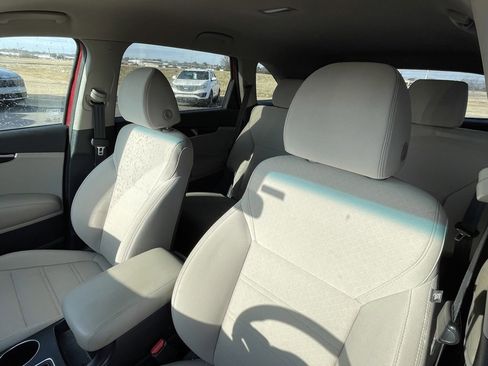 Certified 2020 Kia Sorento LX w/ LX I4 Convenience Package image 9