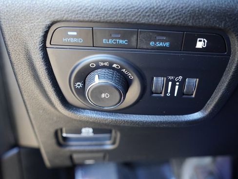 Certified 2022 Jeep Grand Cherokee Limited 4xe image 27