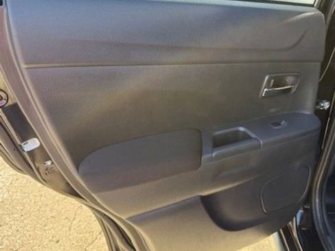 Used 2023 Mitsubishi Outlander Sport ES image 18