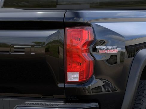New 2026 Chevrolet Colorado Trail Boss AWD/4WD image 17