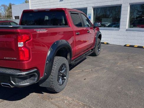 Used 2020 Chevrolet Silverado 1500 Custom Trail Boss w/ Custom Convenience Package image 3