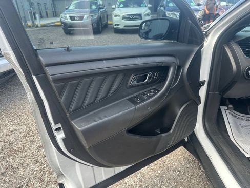 Used 2013 Ford Taurus Police Interceptor FWD image 11