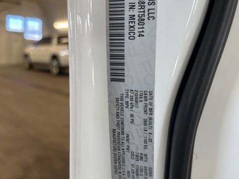 Used 2024 Jeep Compass Trailhawk image 22