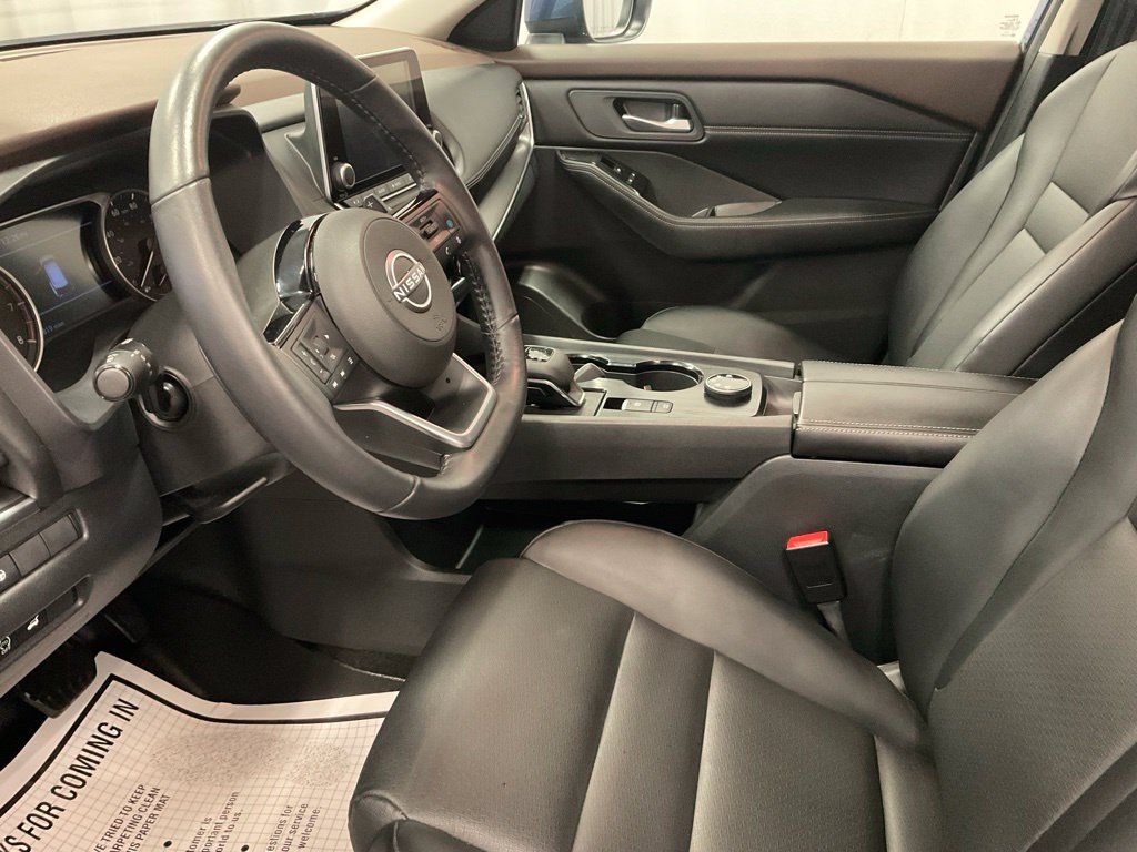 Used 2023 Nissan Rogue SV w/ SV Premium B Package AWD/4WD image 4