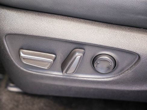 Used 2024 Toyota Grand Highlander FWD image 27