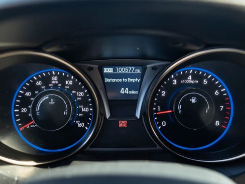 Used 2013 Hyundai Genesis 2.0T image 22