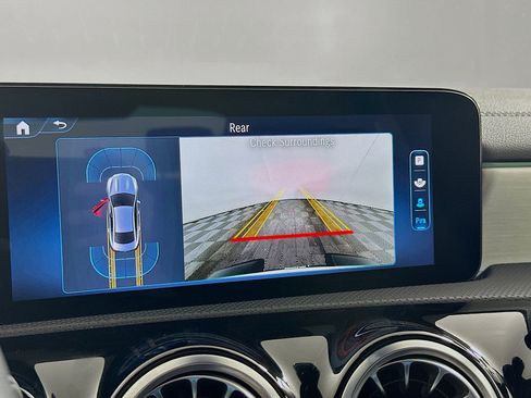 Used 2025 Mercedes-Benz CLA 250 image 22