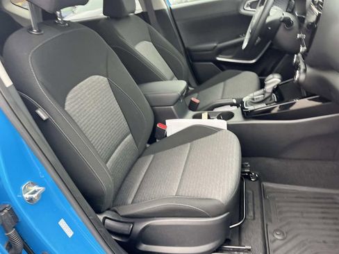 Used 2023 Kia Soul EX image 24