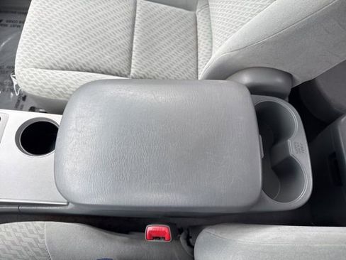 Used 2011 Toyota Tacoma 4x4 Access Cab w/ SR5 Pkg #2 image 26