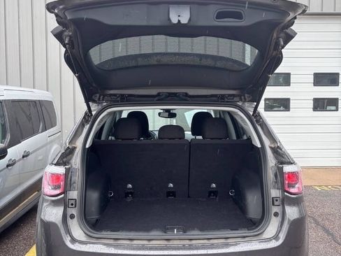 Used 2018 Jeep Compass Sport AWD/4WD image 9
