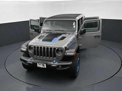 Used 2023 Jeep Wrangler Unlimited Rubicon 4xe w/ Cold Weather Group AWD/4WD image 25