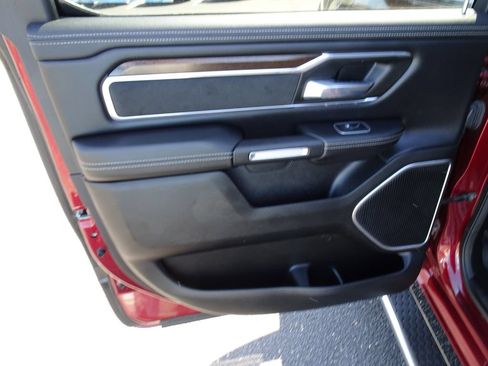 Used 2022 RAM 1500 Laramie AWD/4WD image 14