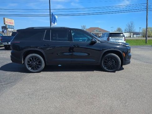 New 2026 Chevrolet Traverse LT w/ Midnight/Sport Edition FWD image 26