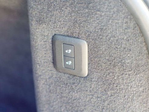 Used 2018 Land Rover Range Rover Sport HSE image 56