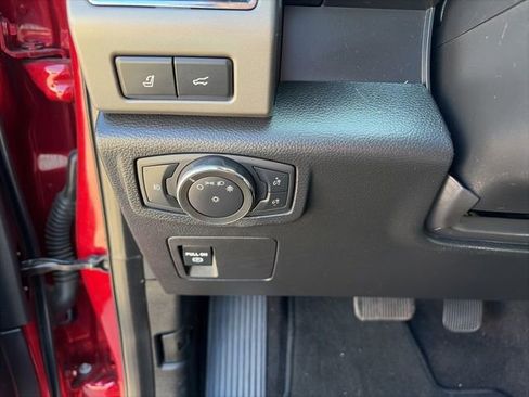 Used 2020 Ford Expedition XLT w/ Equipment Group 202A image 17