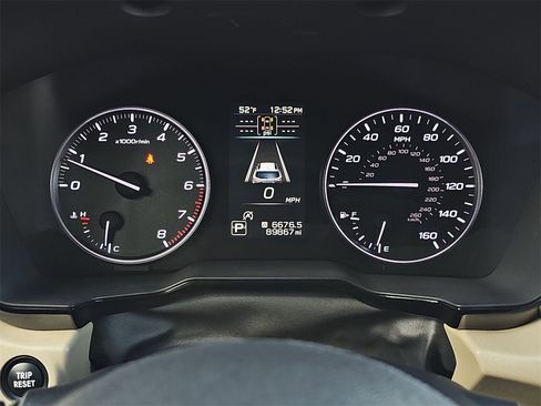 Used 2020 Subaru Outback Premium image 20