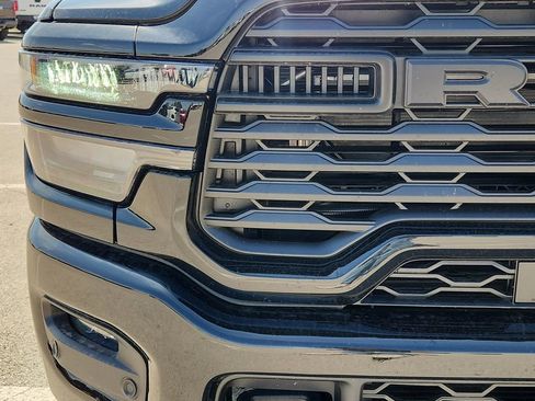 New 2026 RAM 2500 Tradesman AWD/4WD image 8