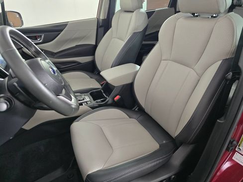 Used 2024 Subaru Forester Limited AWD/4WD image 23