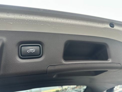 Used 2023 Hyundai Santa Fe Limited w/ Cargo Package image 15