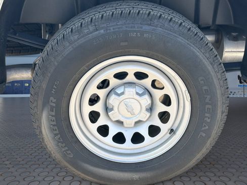 Used 2024 Chevrolet Silverado 1500 W/T RWD image 10