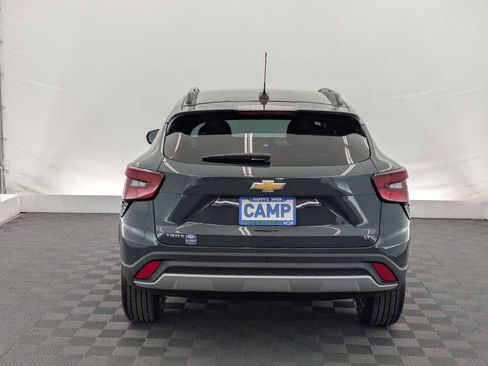 New 2026 Chevrolet Trax LT w/ Driver Confidence Package FWD image 5