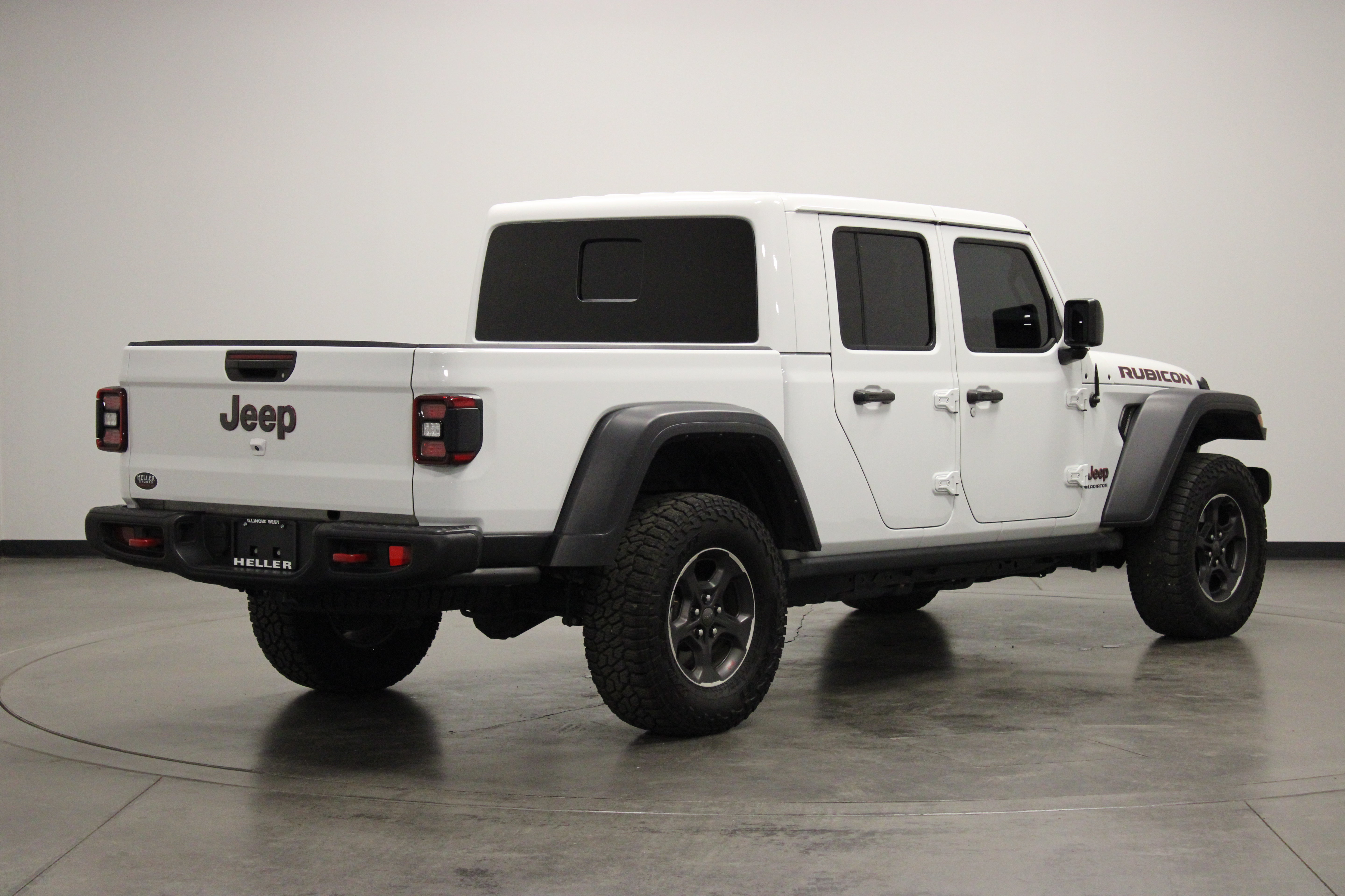 Used 2022 Jeep Gladiator Rubicon w/ LED Lighting Group AWD/4WD image 8