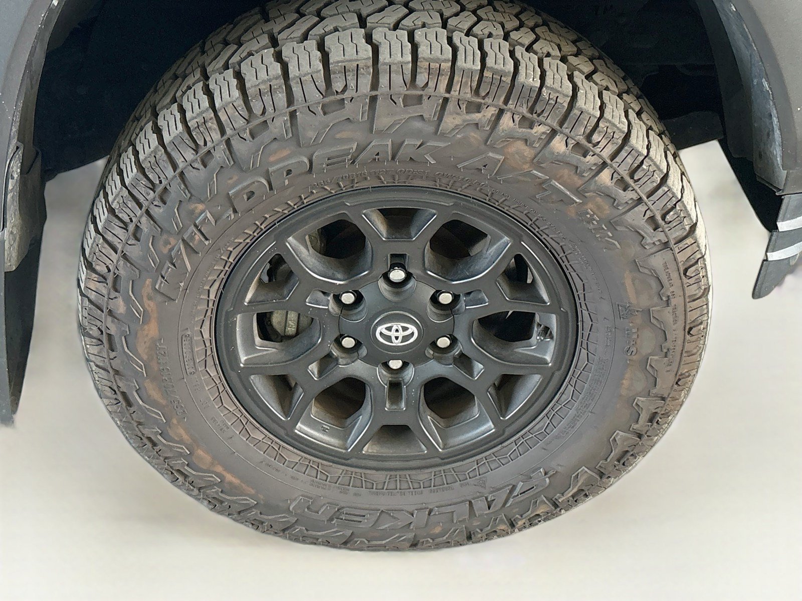 Used 2021 Toyota Tacoma SR5 RWD image 19