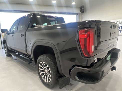 Used 2023 GMC Sierra 1500 AT4 w/ AT4 Premium Package image 6