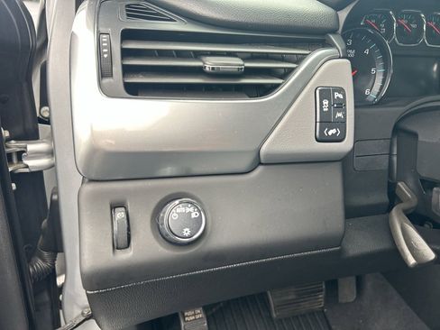 Used 2020 Chevrolet Tahoe LT image 15