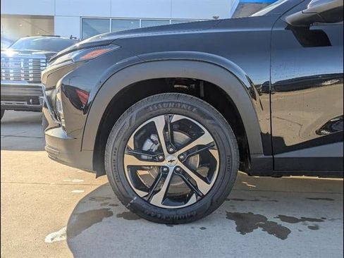 New 2026 Chevrolet Trax RS w/ Driver Confidence Package FWD image 10
