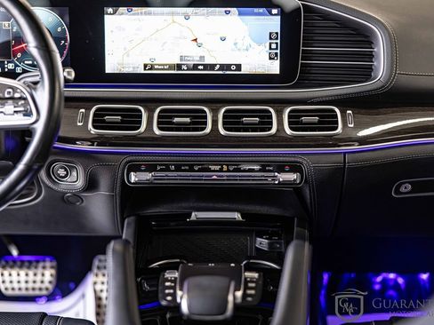 Used 2022 Mercedes-Benz GLS 580 4MATIC image 41