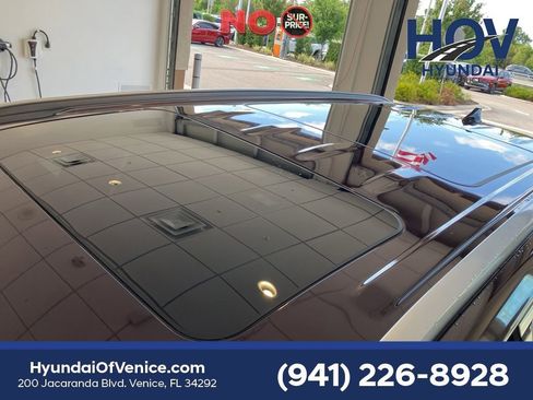 Used 2024 Hyundai Palisade Calligraphy FWD image 12