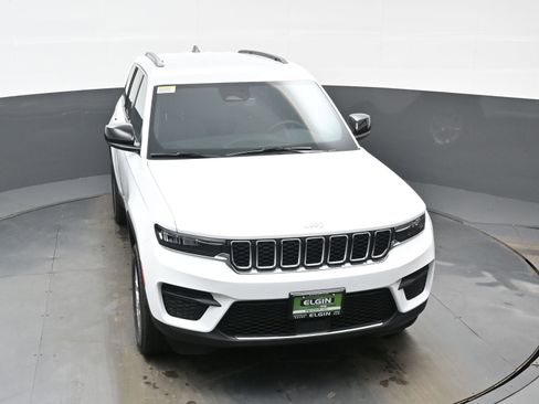 New 2026 Jeep Grand Cherokee Laredo image 25