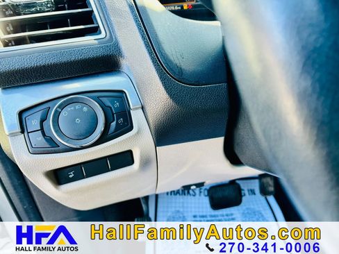 Used 2018 Ford Explorer Limited AWD/4WD image 13