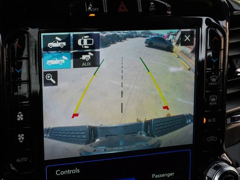 Used 2020 RAM 3500 Laramie AWD/4WD image 26