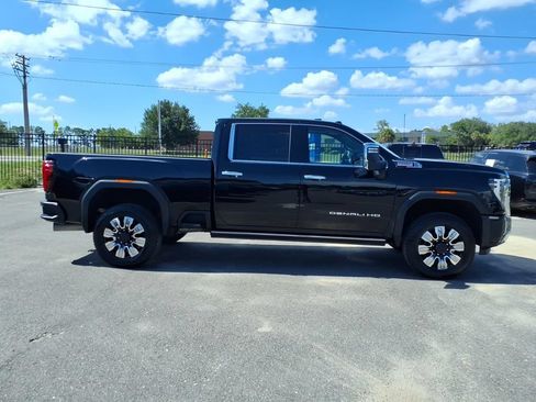 Used 2024 GMC Sierra 2500 Denali w/ Denali Reserve Package AWD/4WD image 8