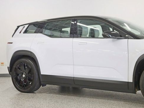 Used 2023 Fisker Ocean Extreme image 3