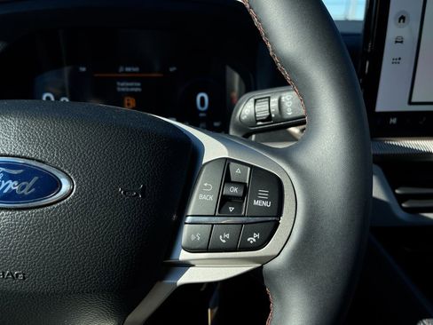 New 2026 Ford Explorer Active image 39