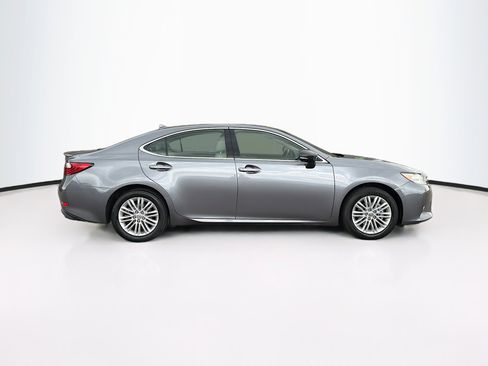 Used 2013 Lexus ES 350 w/ Luxury Pkg image 10