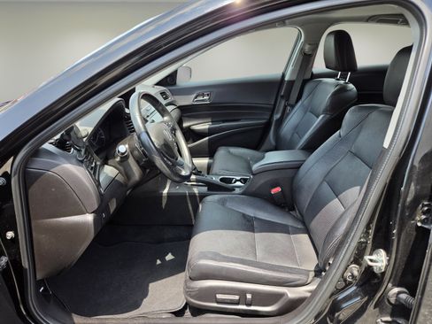 Used 2018 Acura ILX FWD image 10