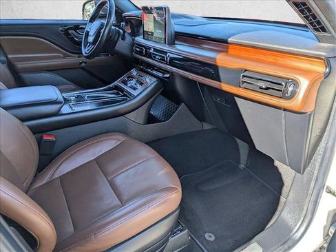 Used 2022 Lincoln Aviator Reserve w/ Equipment Group 201A image 22