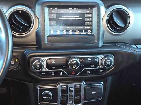 Used 2018 Jeep Wrangler Unlimited Sport S image 20